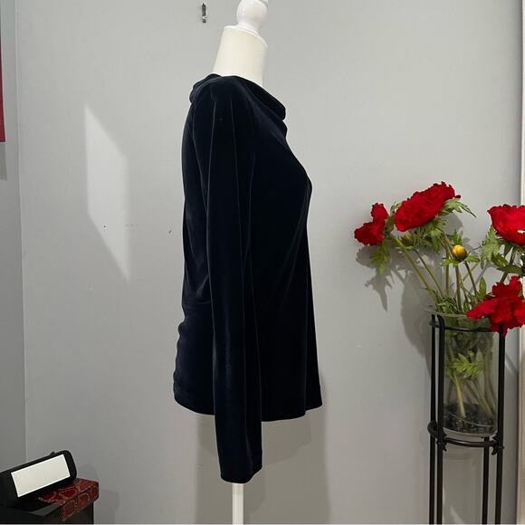 NEW BCBGMaxAzria Navy Velvet Silk Long Sleeve Boatneck Longline Top Sz XS NWOT - Picture 7 of 14